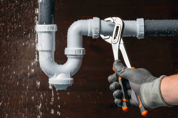 Professional Plumbing technician working in Richland, NJ